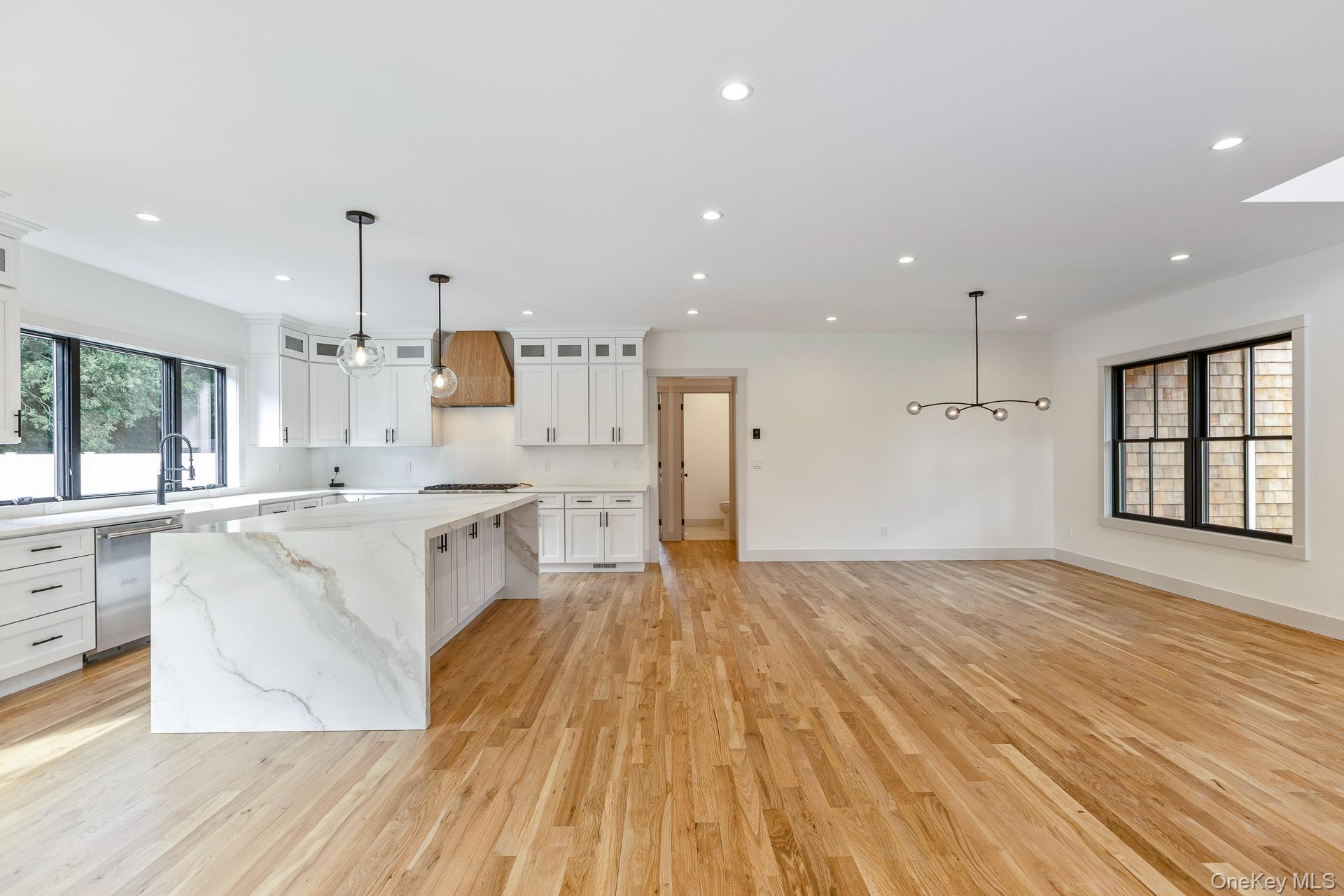 17 Nidzyn Avenue Property Photo 14