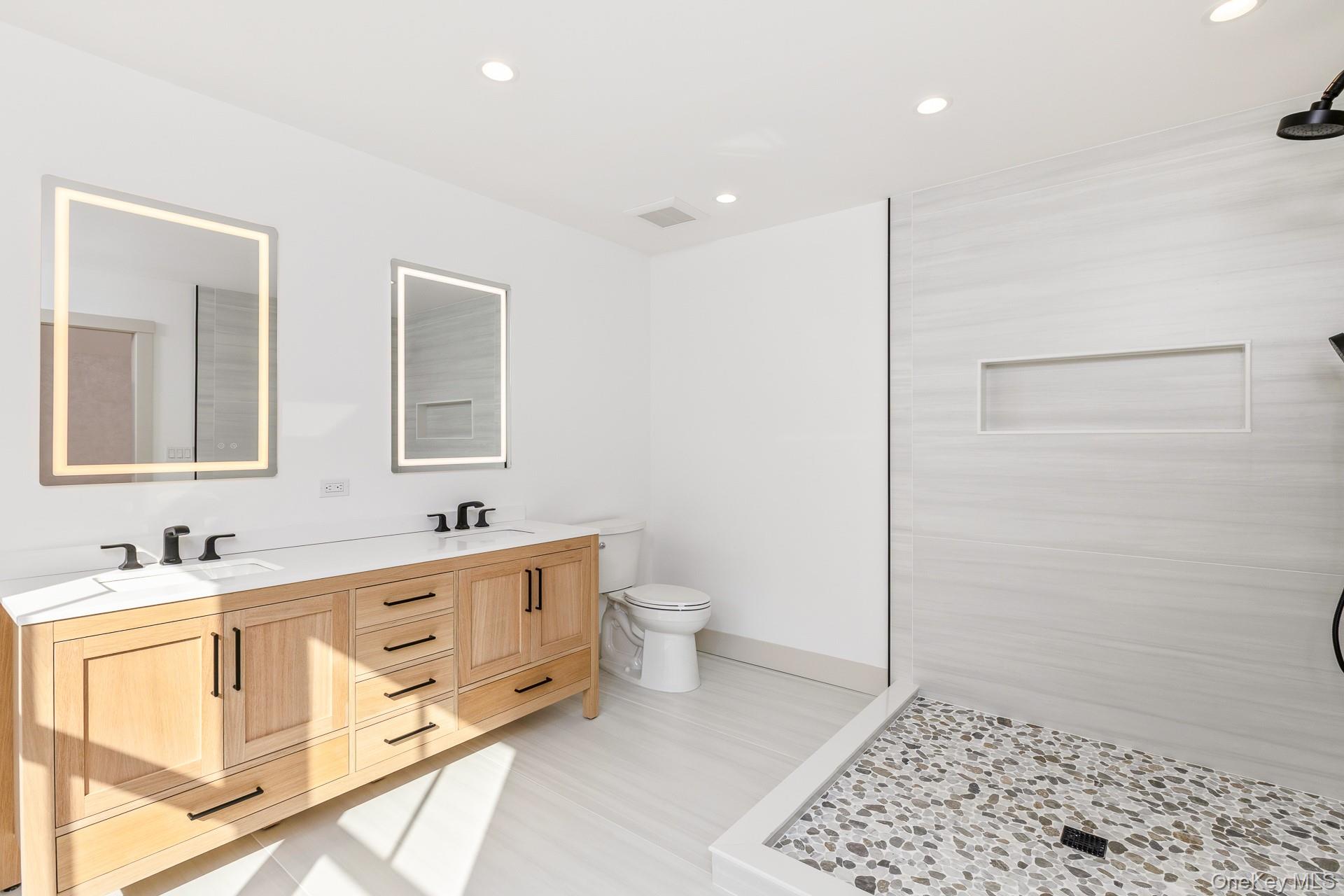 17 Nidzyn Avenue Property Photo 25