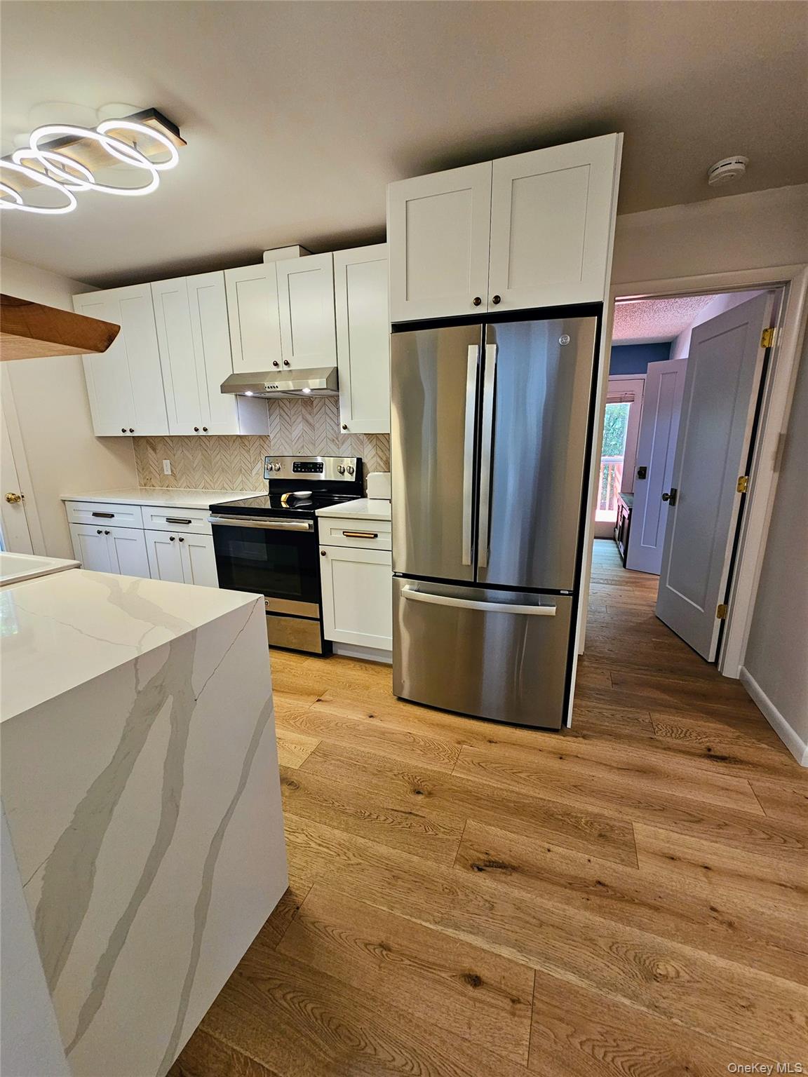 27 Fox Run Property Photo 12