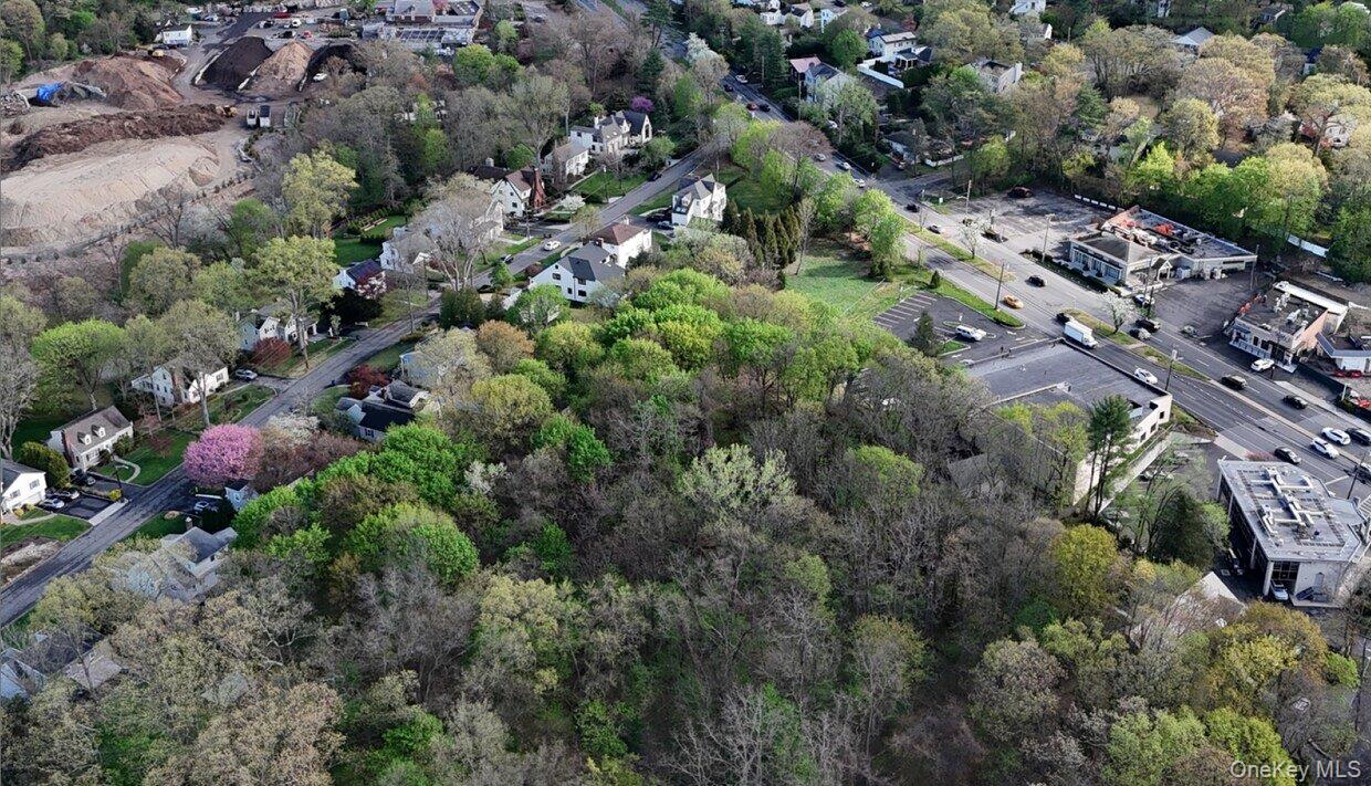 32 Rosedale Ave Property Photo 3