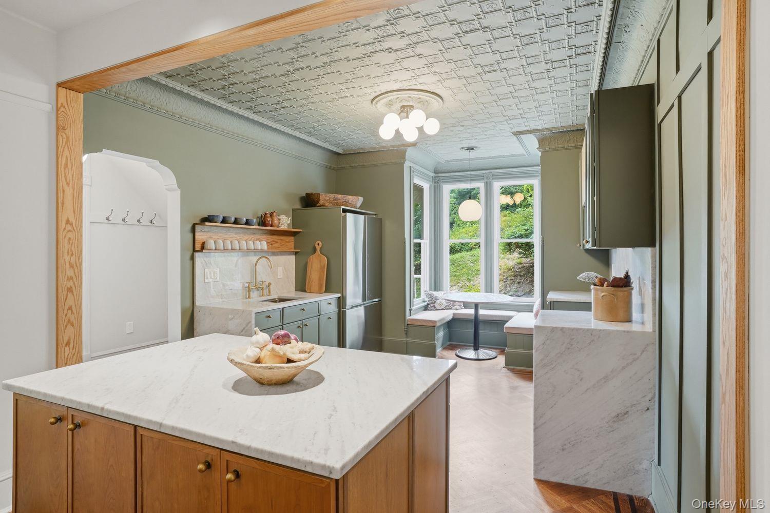 31 Stuyvesant Street Property Photo 3