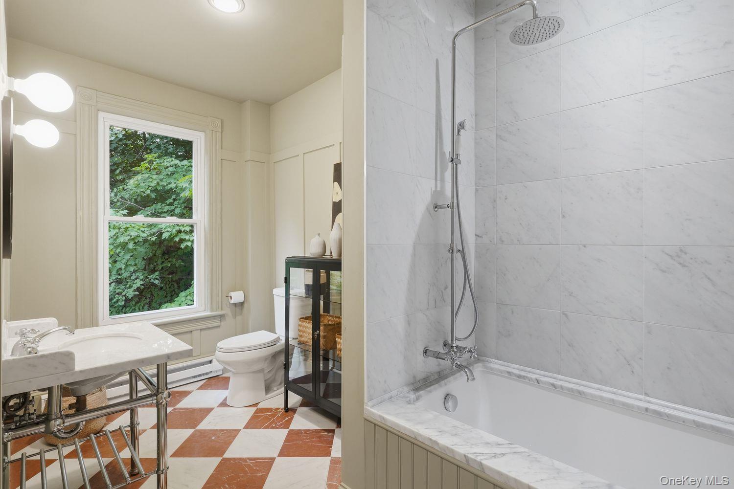 31 Stuyvesant Street Property Photo 9