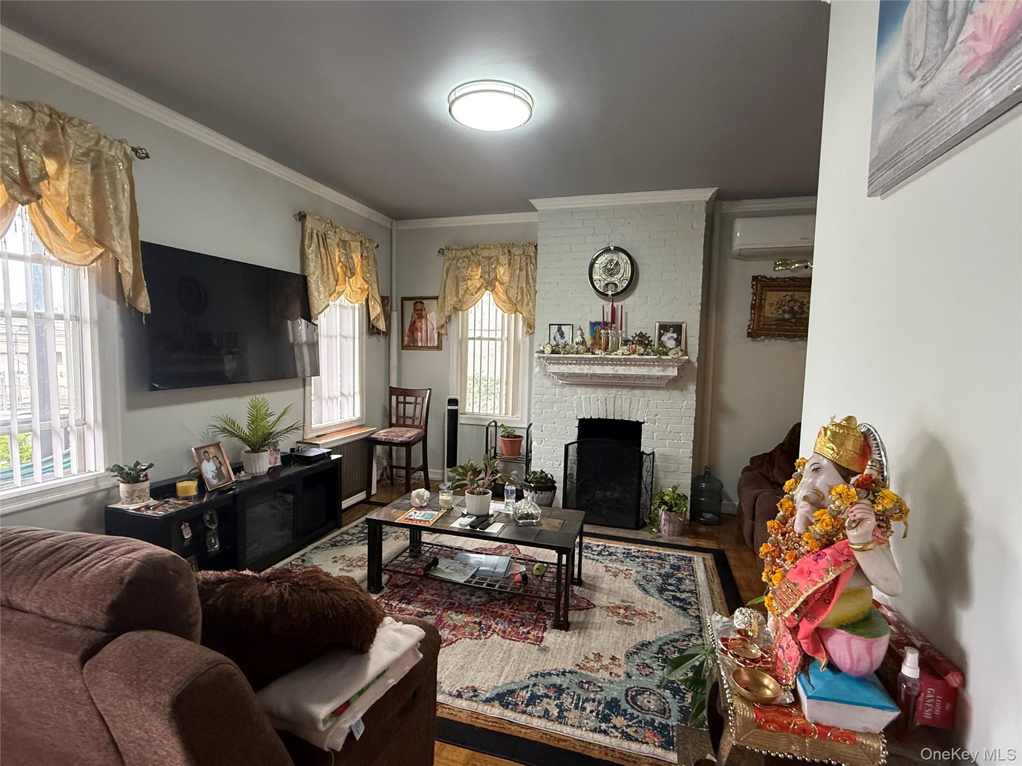 35 Cortlandt Street Property Photo 6
