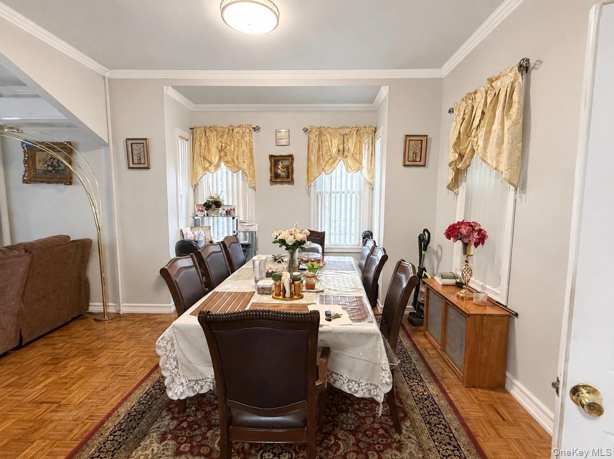 35 Cortlandt Street Property Photo 8