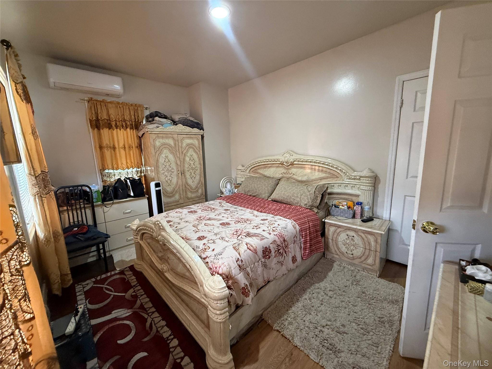 35 Cortlandt Street Property Photo 14