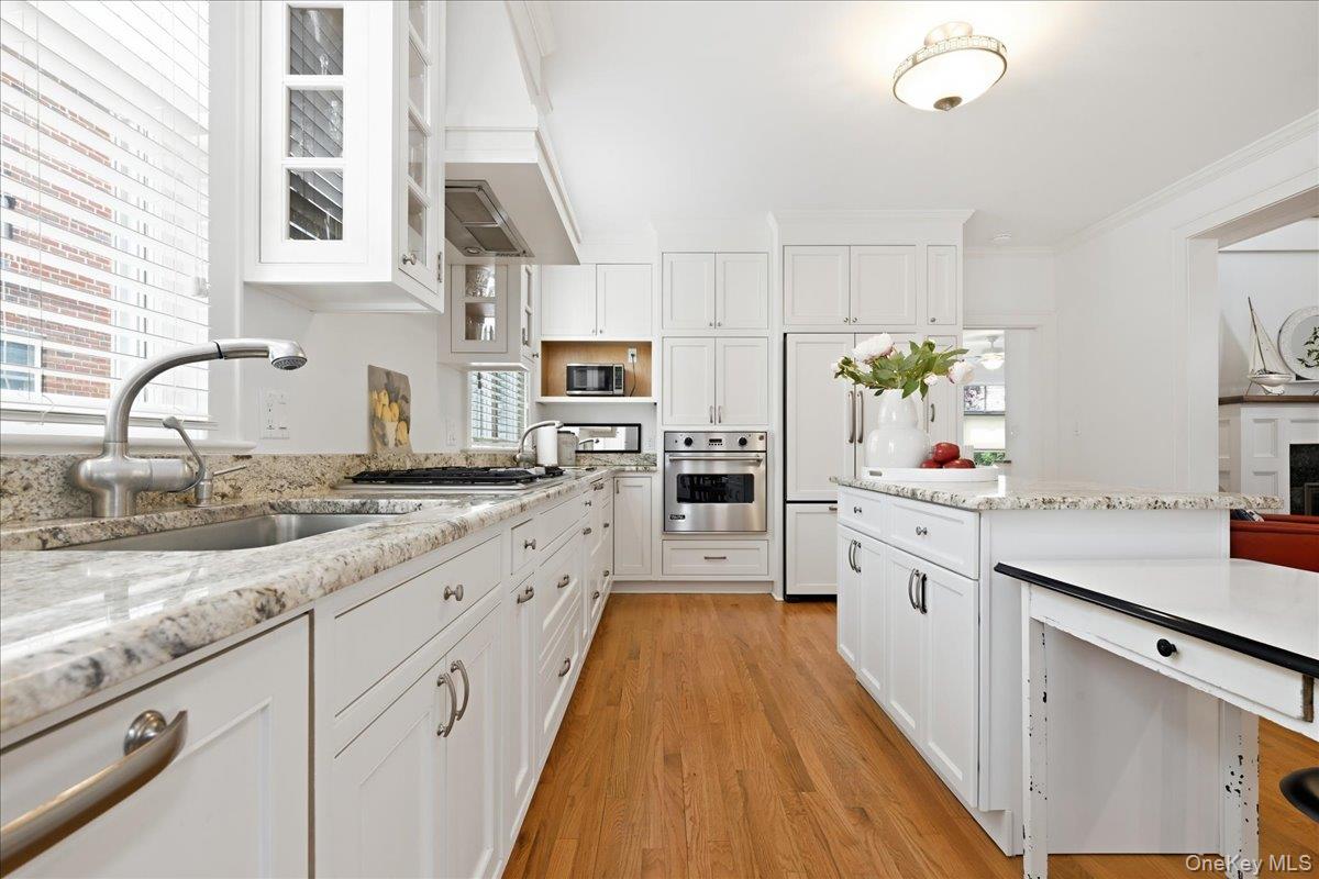 729 W Penn Street Property Photo 10