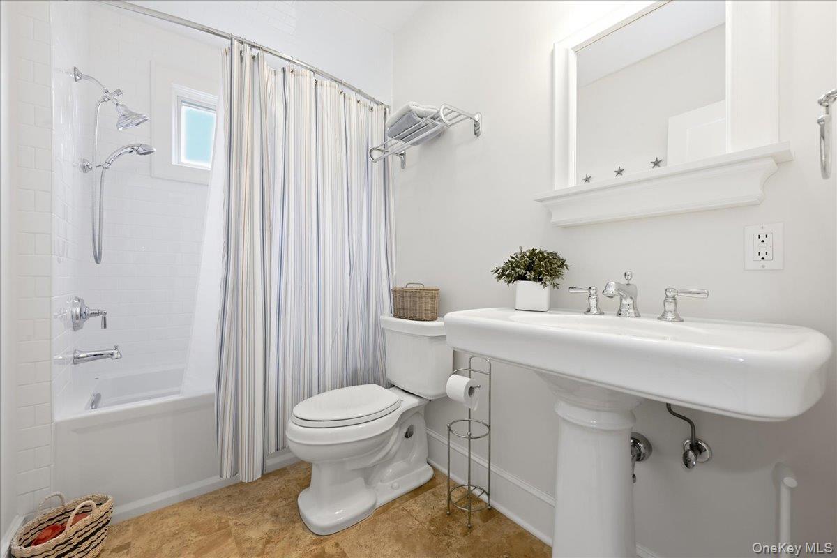 729 W Penn Street Property Photo 19
