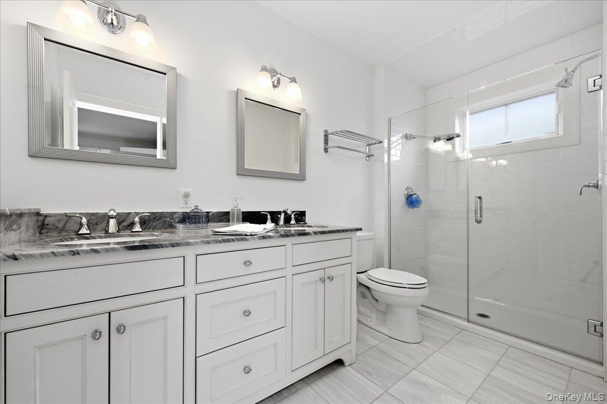 729 W Penn Street Property Photo 31