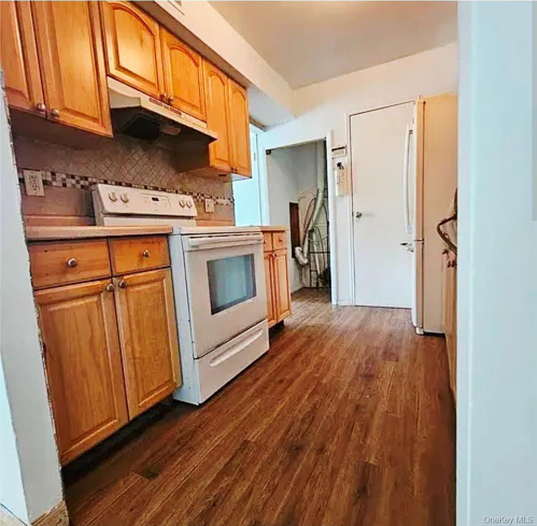6 Ticonderoga Court 6 A Property Photo 2