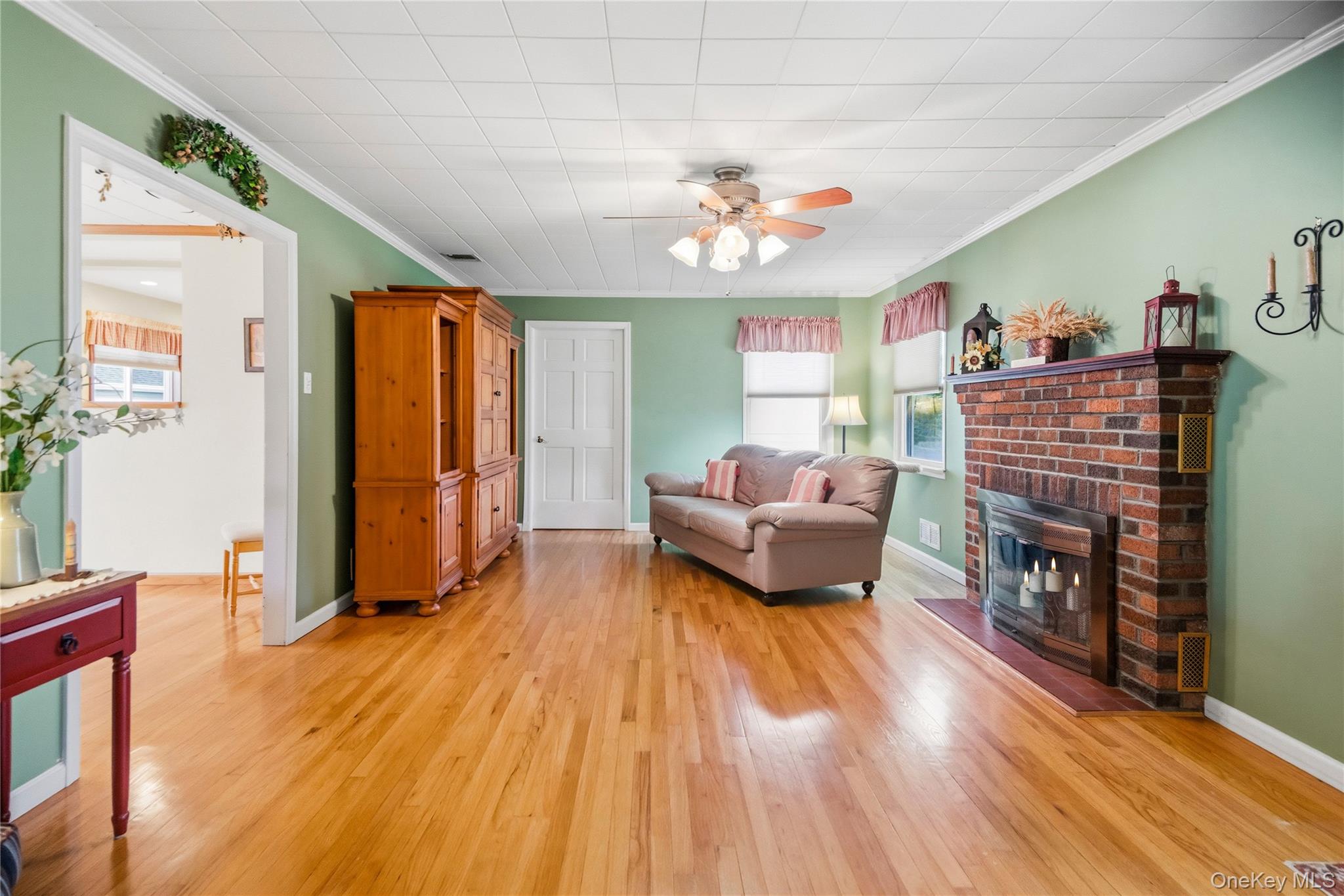 494 N Putnam Avenue Property Photo 4