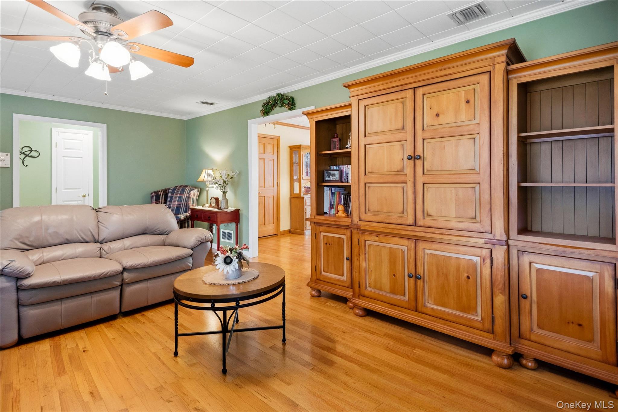 494 N Putnam Avenue Property Photo 5