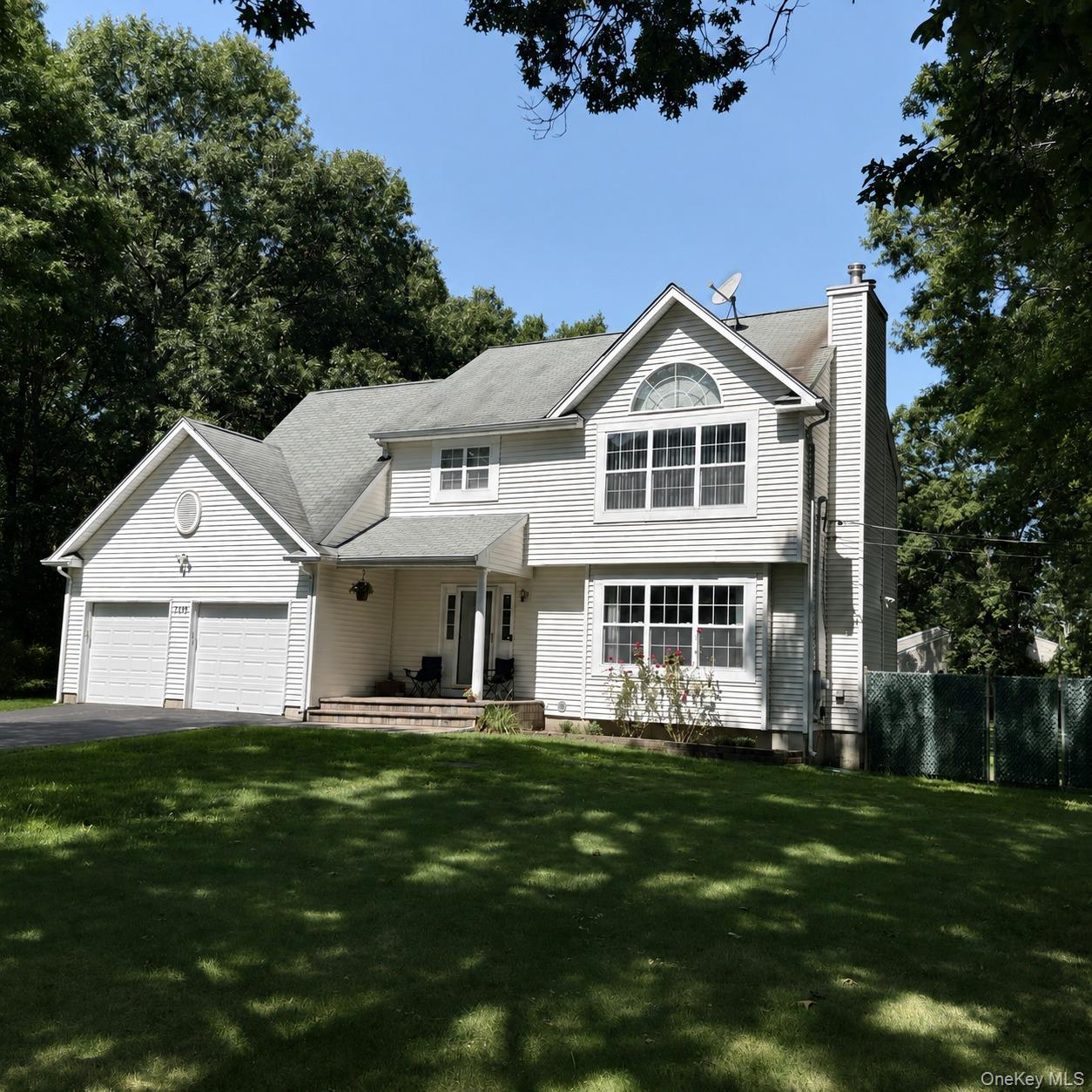109 Crestwood Drive Property Photo 1