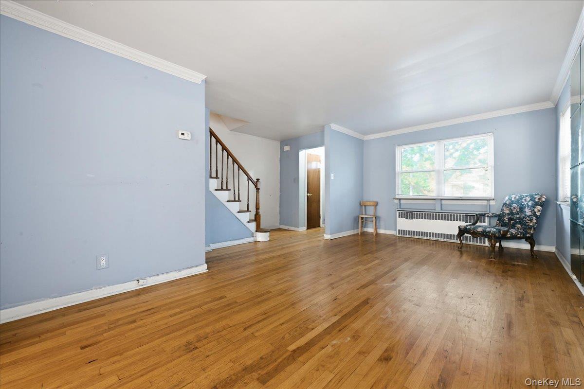 6043 69th Place Property Photo 5