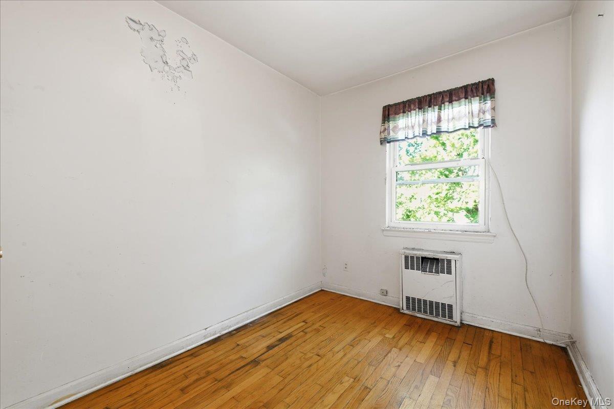 6043 69th Place Property Photo 11