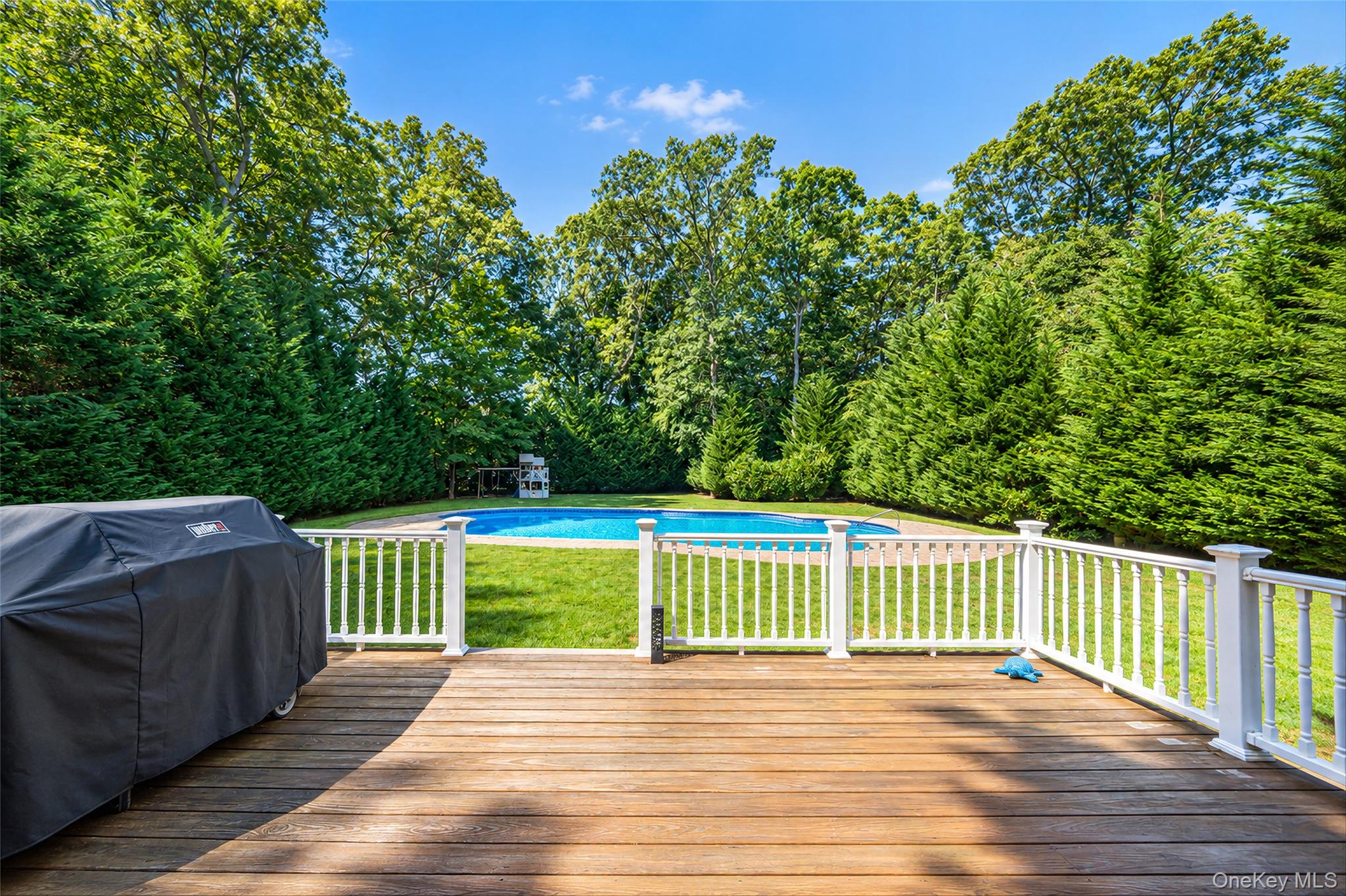 16 Dogwood Drive Property Photo 4