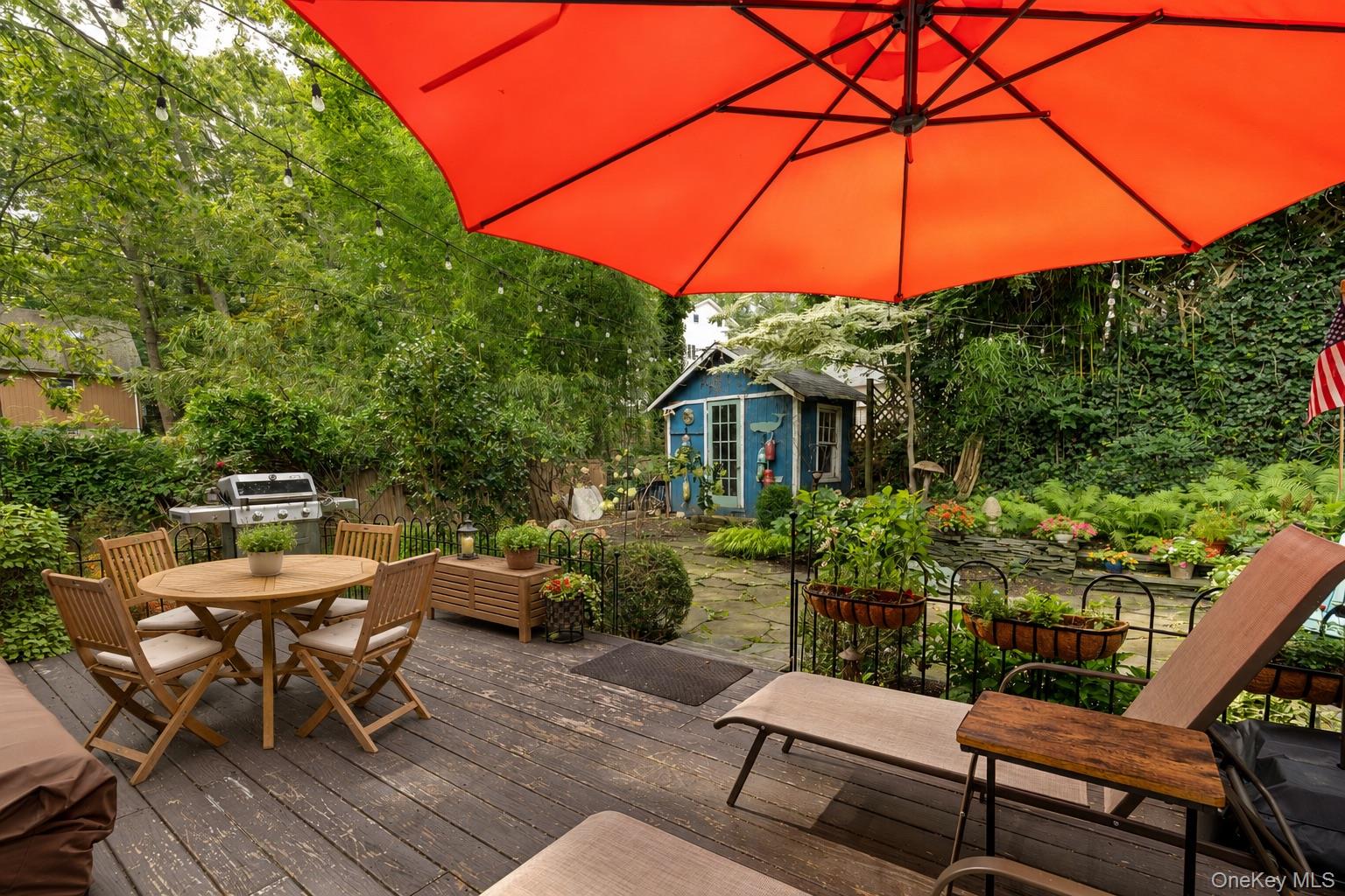 18 Walnut Avenue Property Photo 21