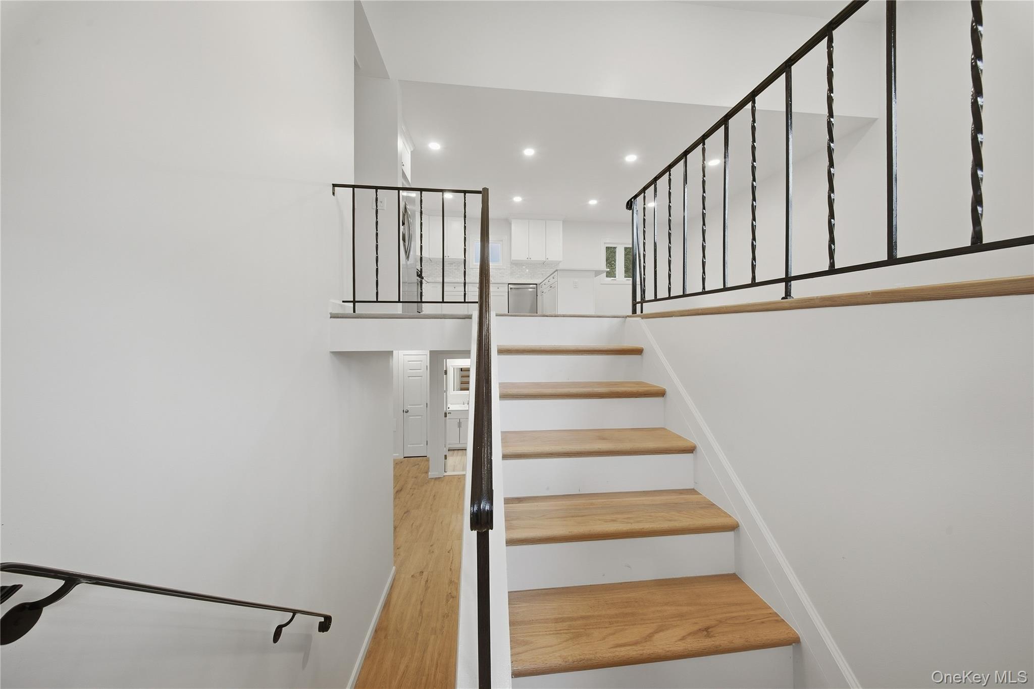 93 Mount Sinai Coram Road Property Photo 13