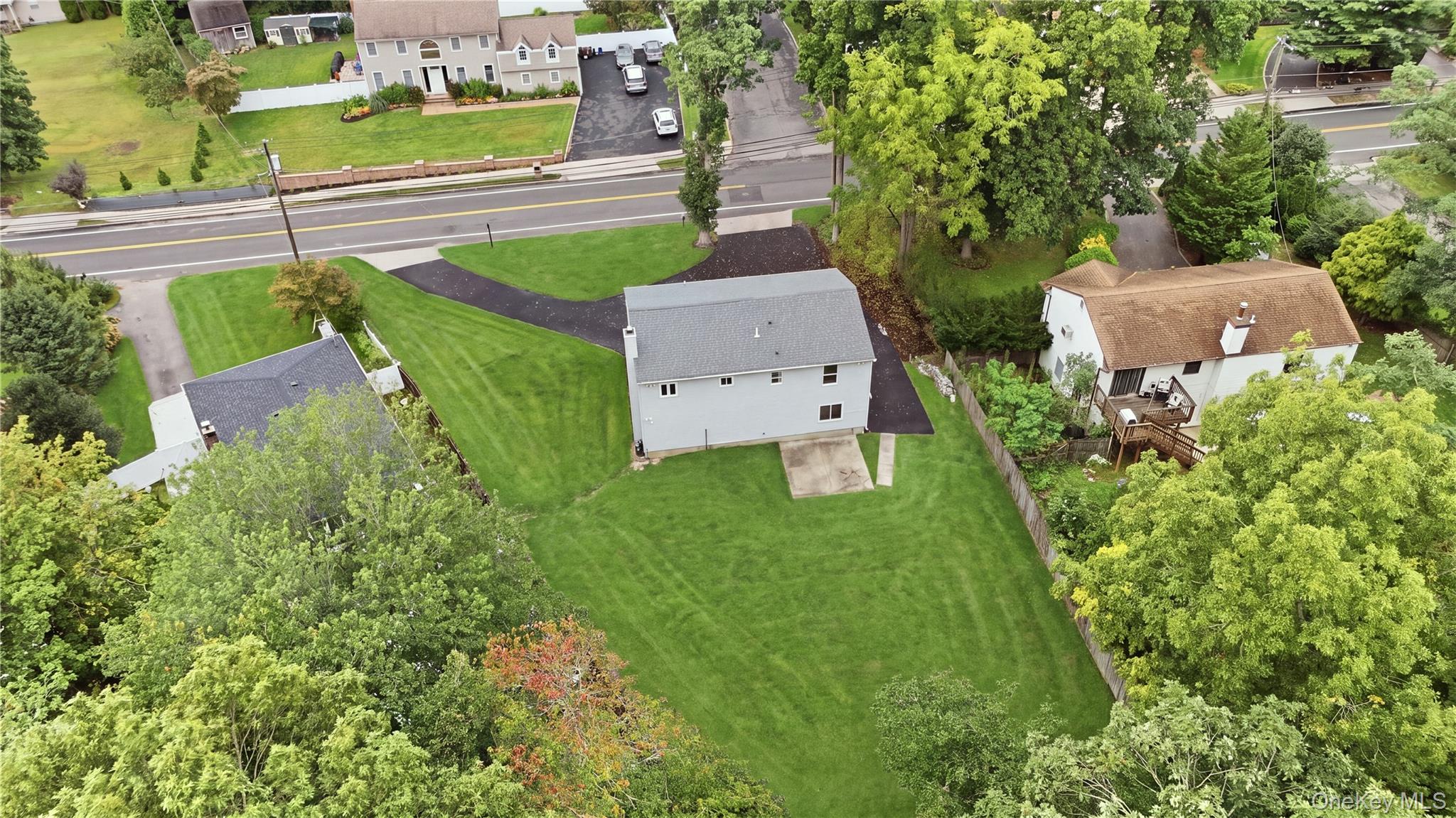 93 Mount Sinai Coram Road Property Photo 40