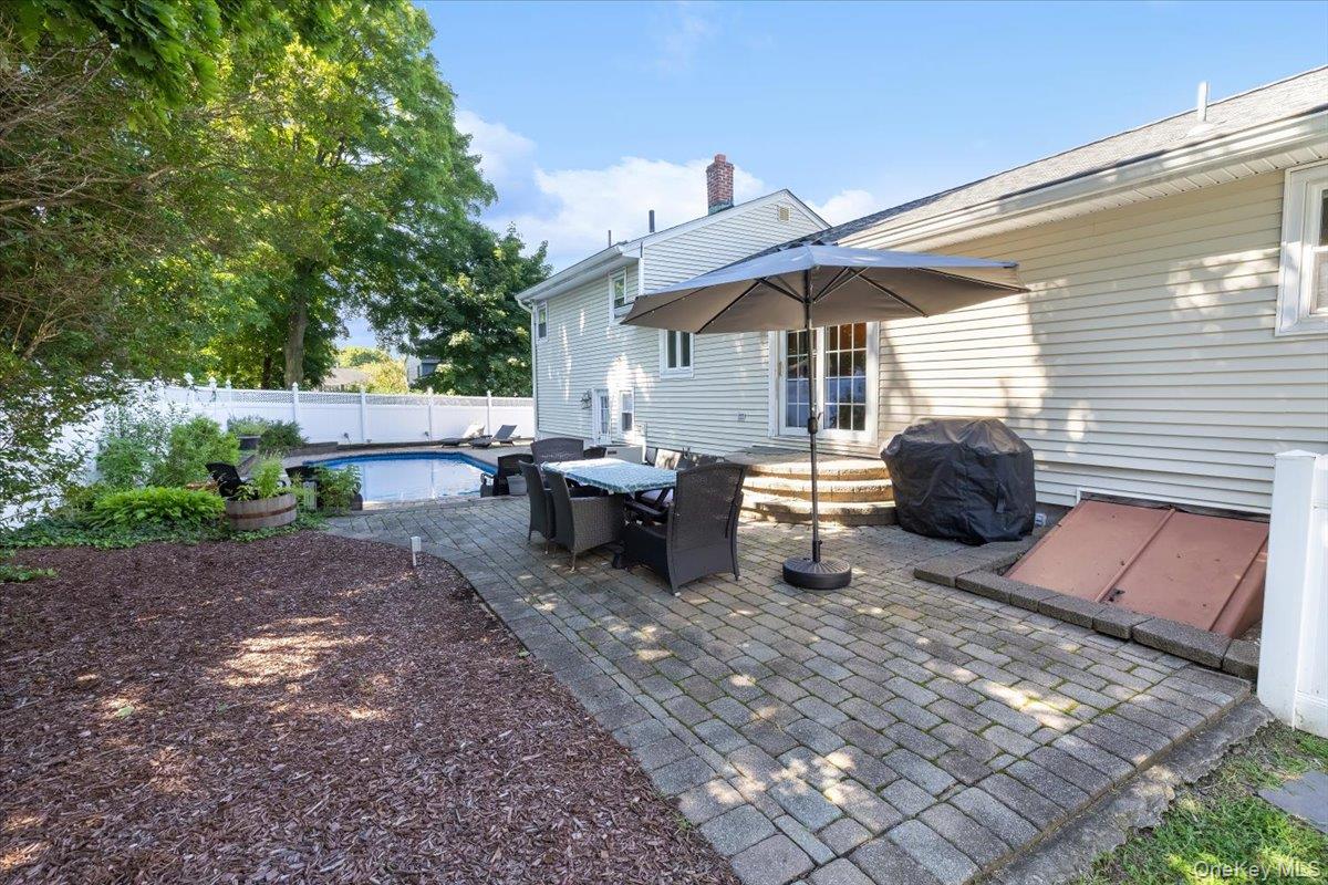 8 Foxwood Avenue Property Photo 26