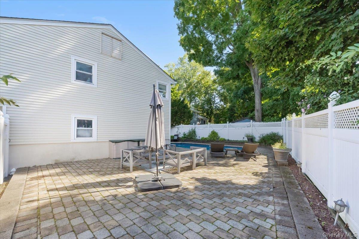 8 Foxwood Avenue Property Photo 27