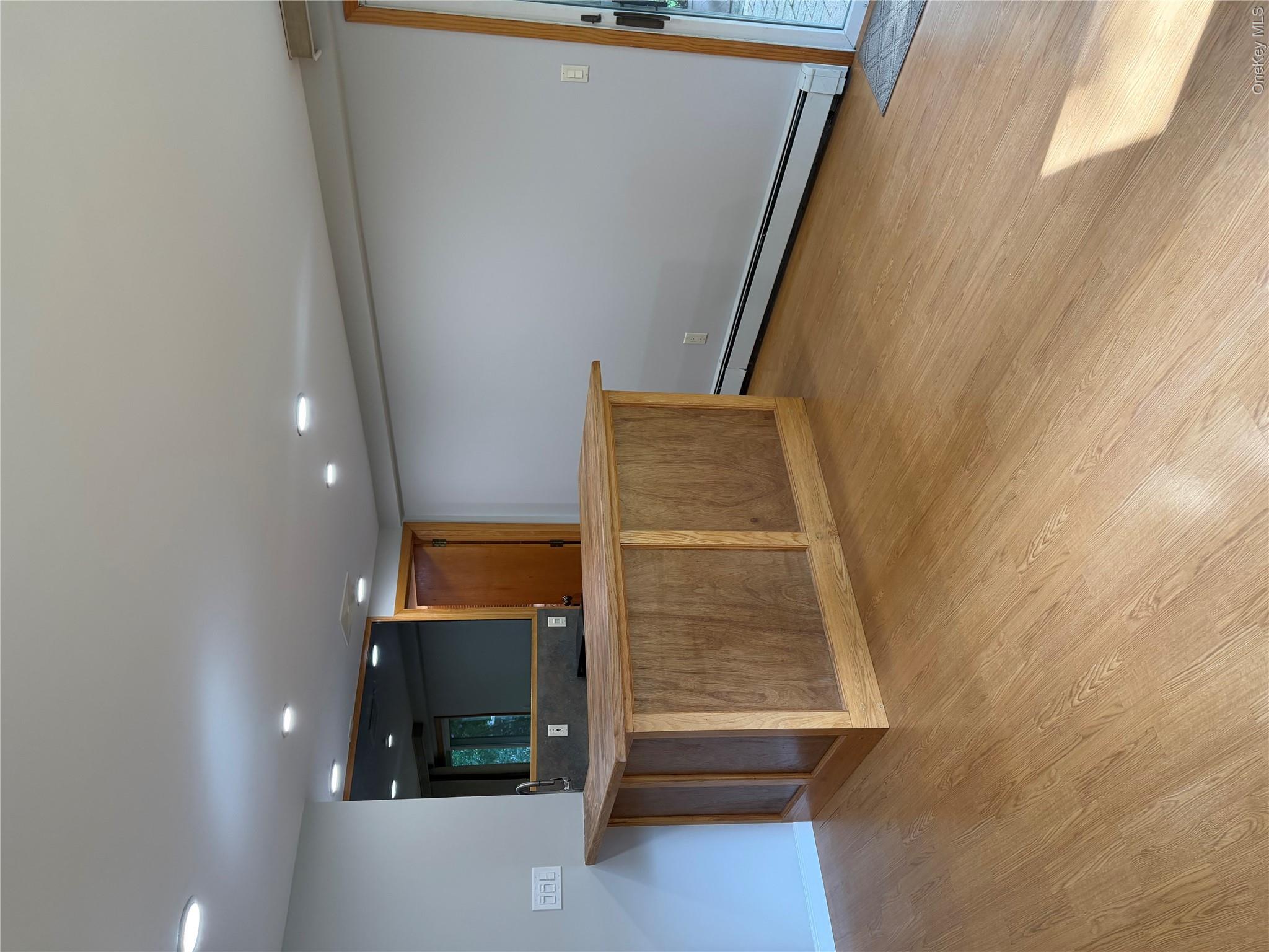 110 Clinton Avenue Property Photo 8