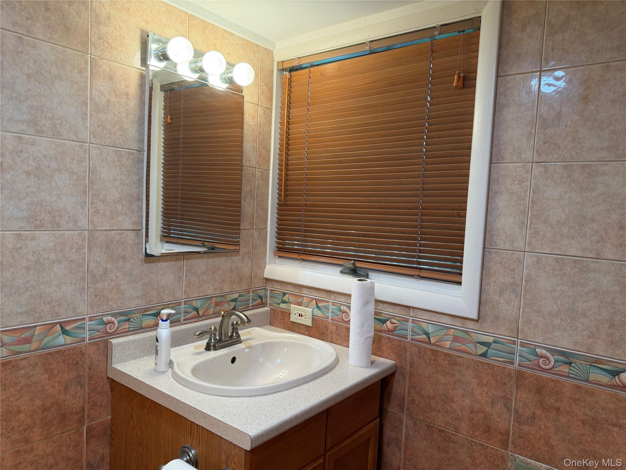 110 Clinton Avenue Property Photo 11