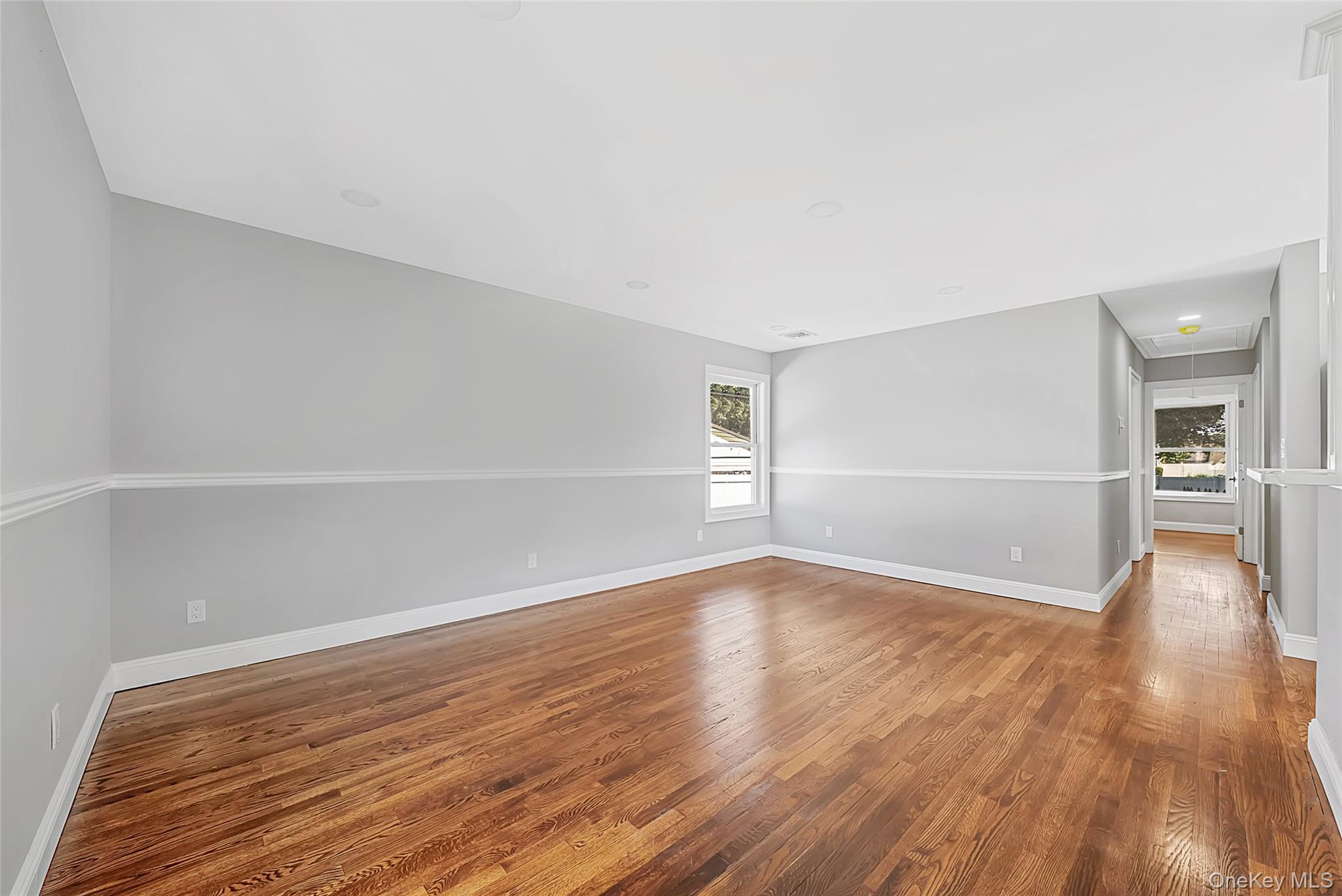 388 Vespucci Avenue Property Photo 3
