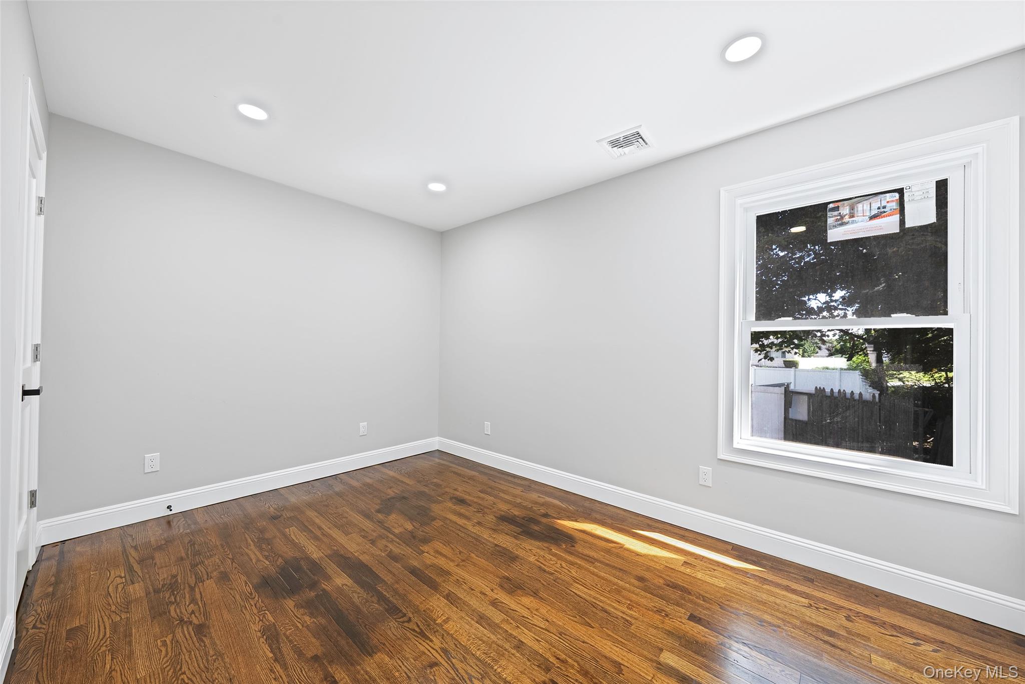 388 Vespucci Avenue Property Photo 12
