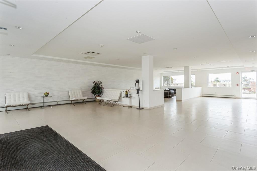830 Shore Road 3e Property Photo 13