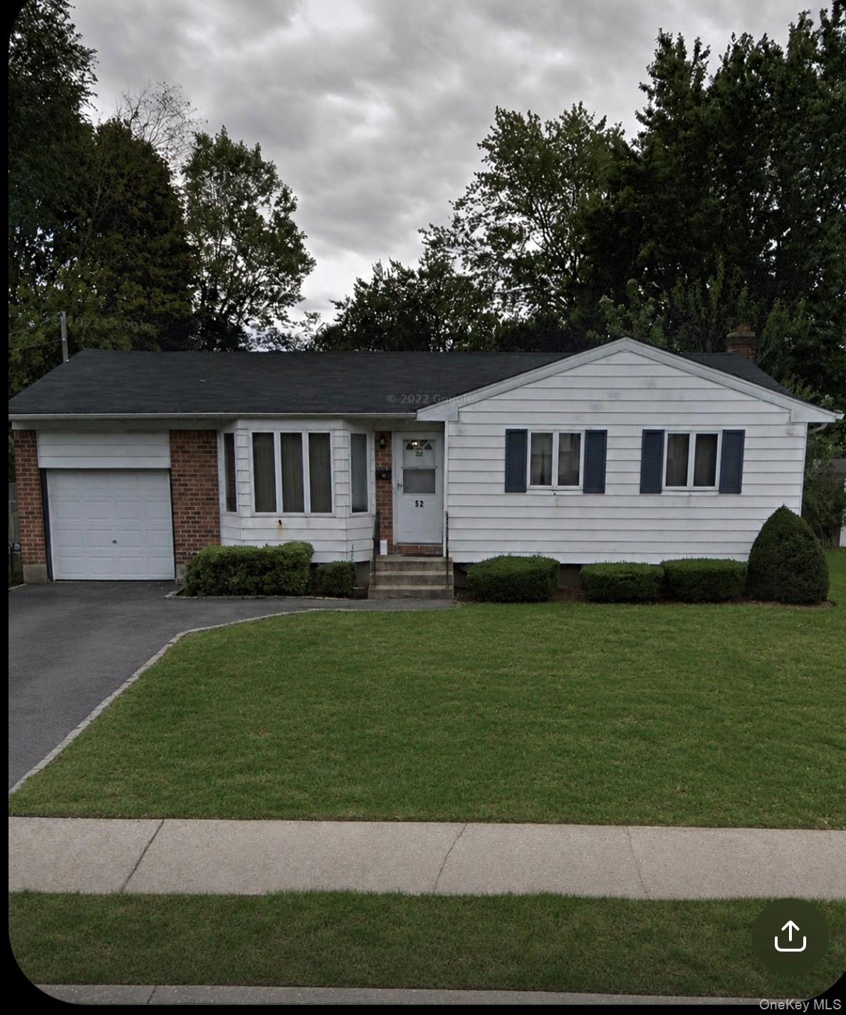 52 Headline Road Property Photo 1