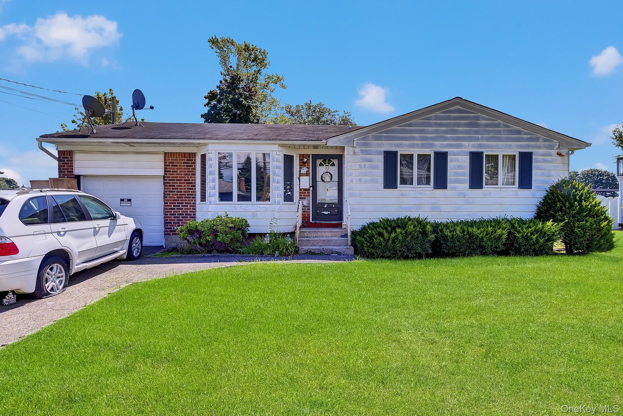 52 Headline Road Property Photo 2