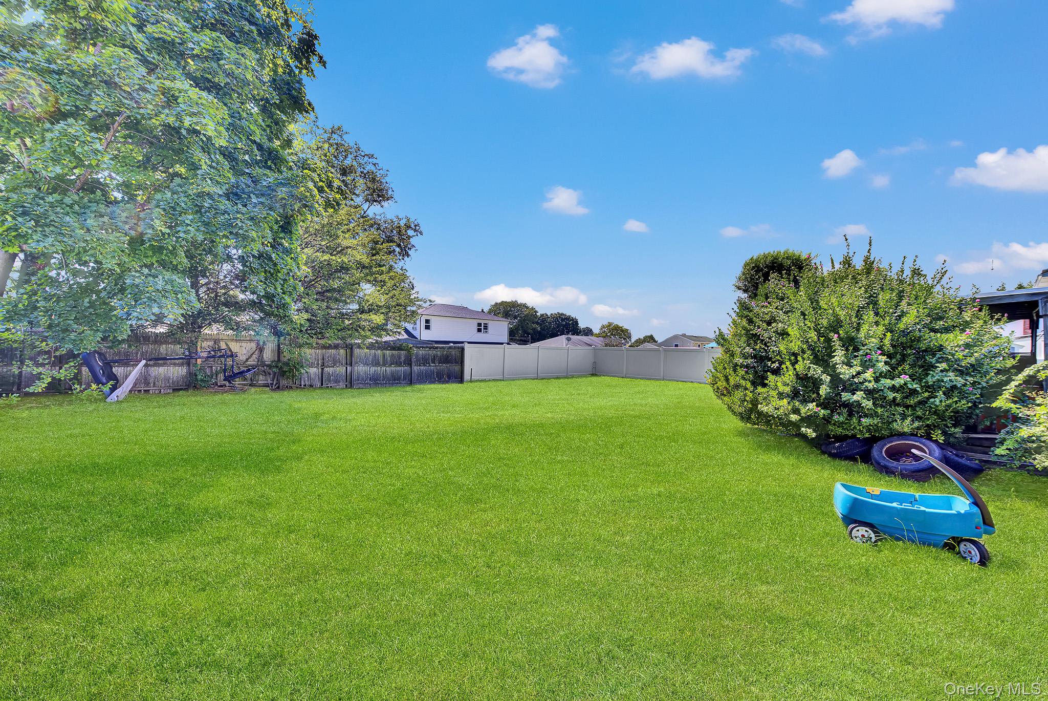 52 Headline Road Property Photo 3