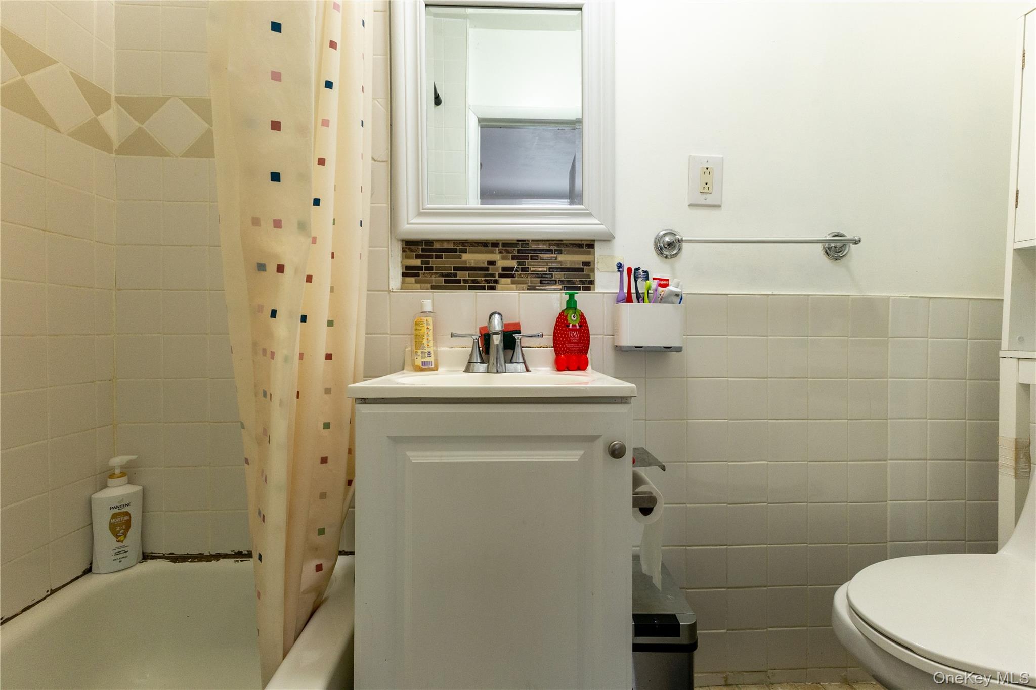 86-19 79th Street Property Photo 8