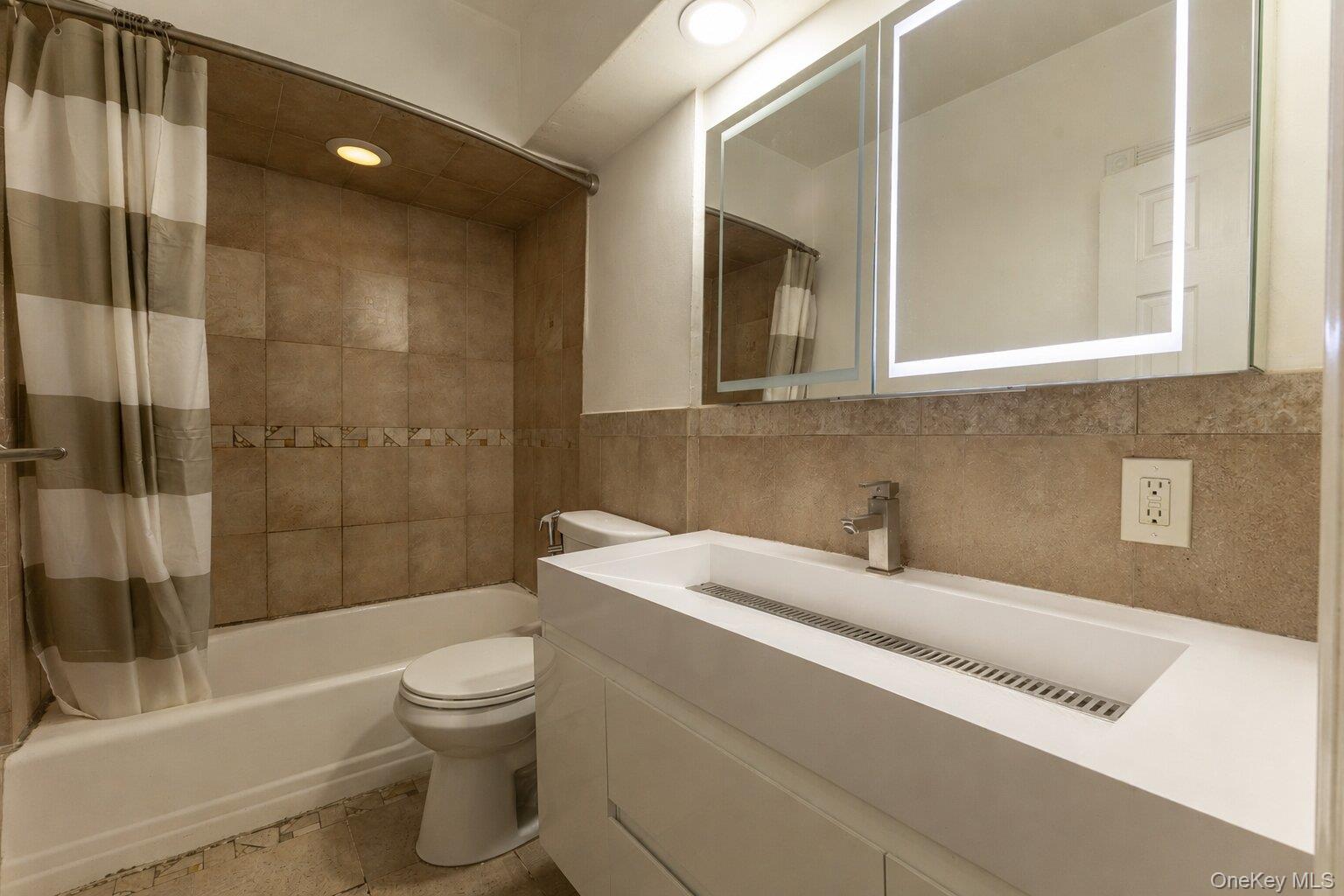 85-40 79th Street Property Photo 19