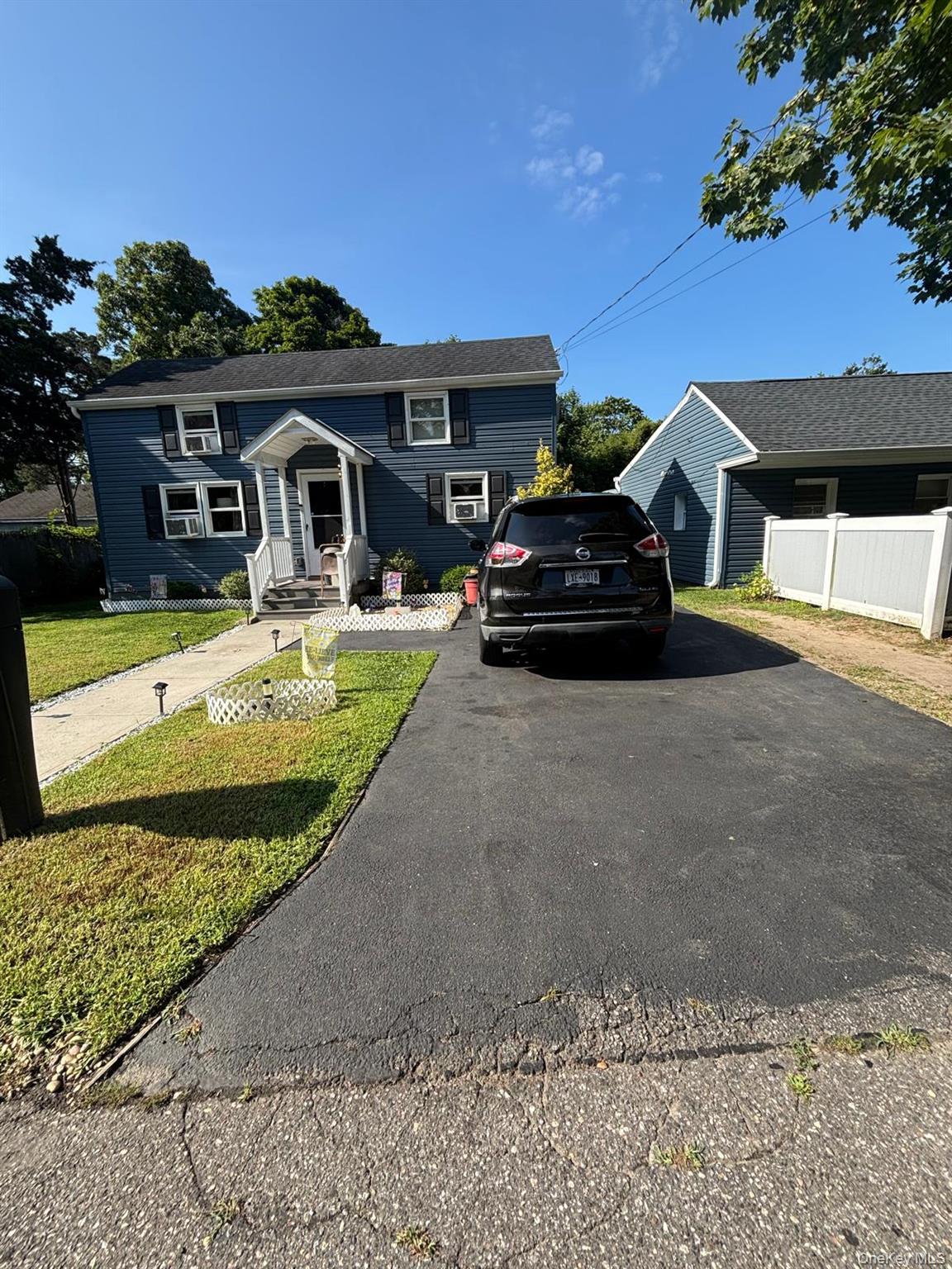 16 Bellport Street Unit 10 Property Photo 13