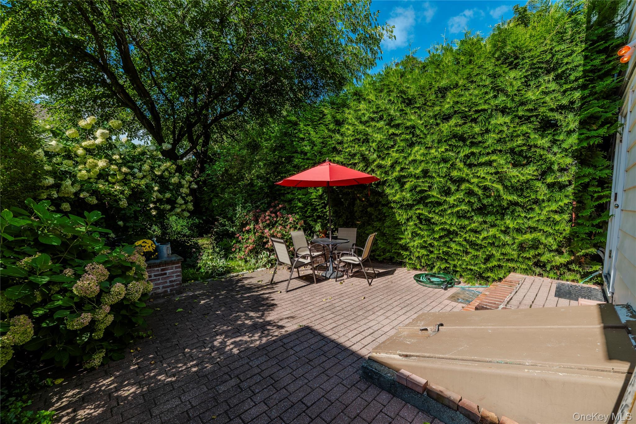 13 Kemble Avenue Property Photo 1