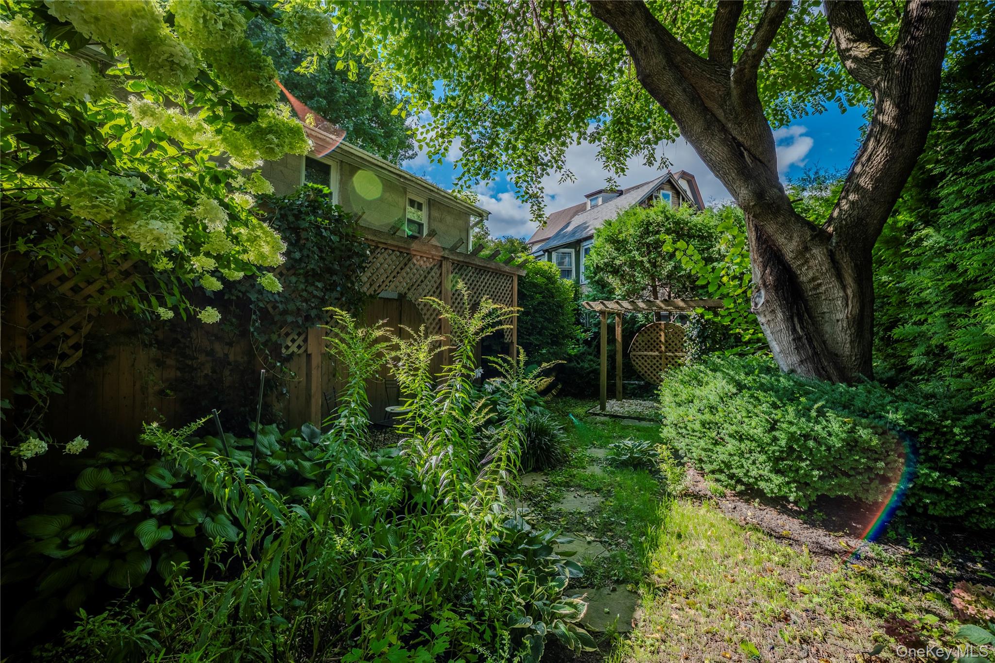 13 Kemble Avenue Property Photo 27
