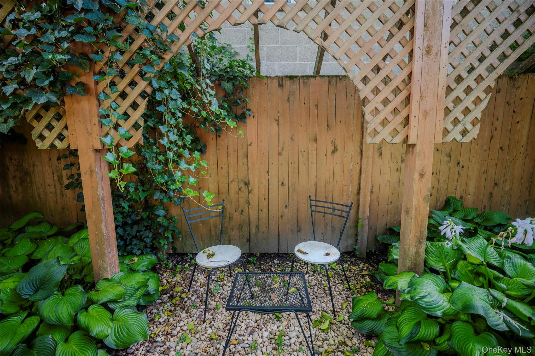 13 Kemble Avenue Property Photo 29