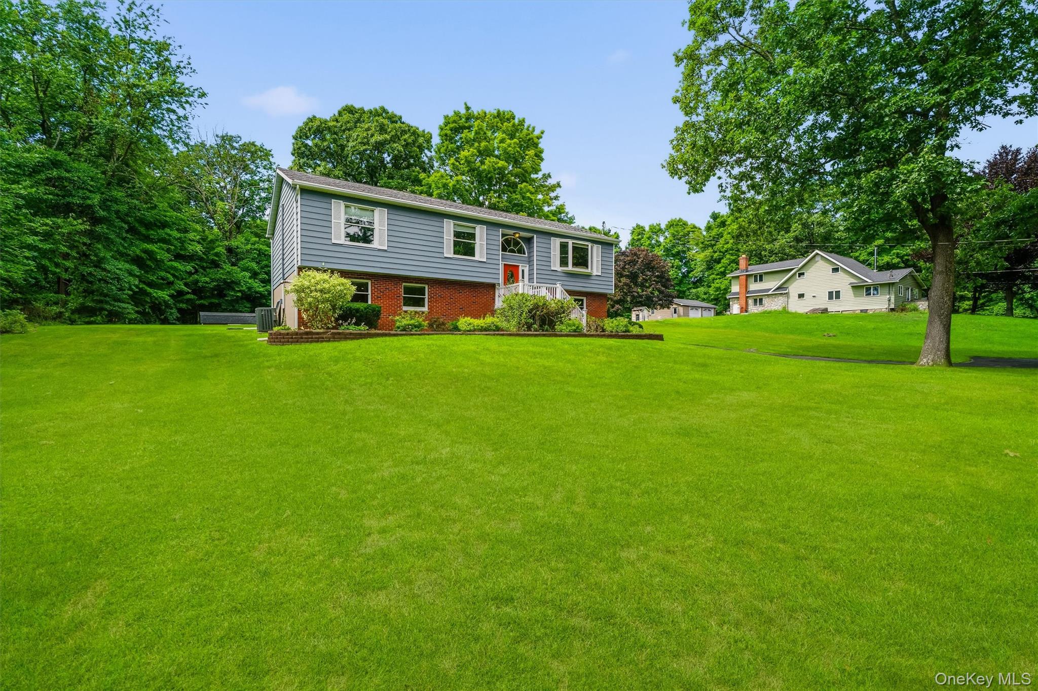 133 Bedell Avenue Property Photo 2