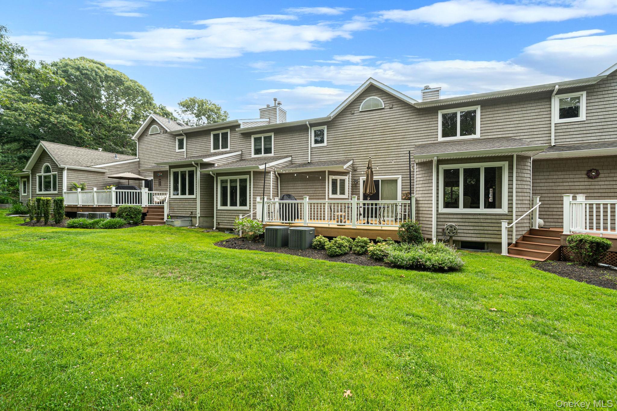 26 Kettle Hole Road Property Photo 8