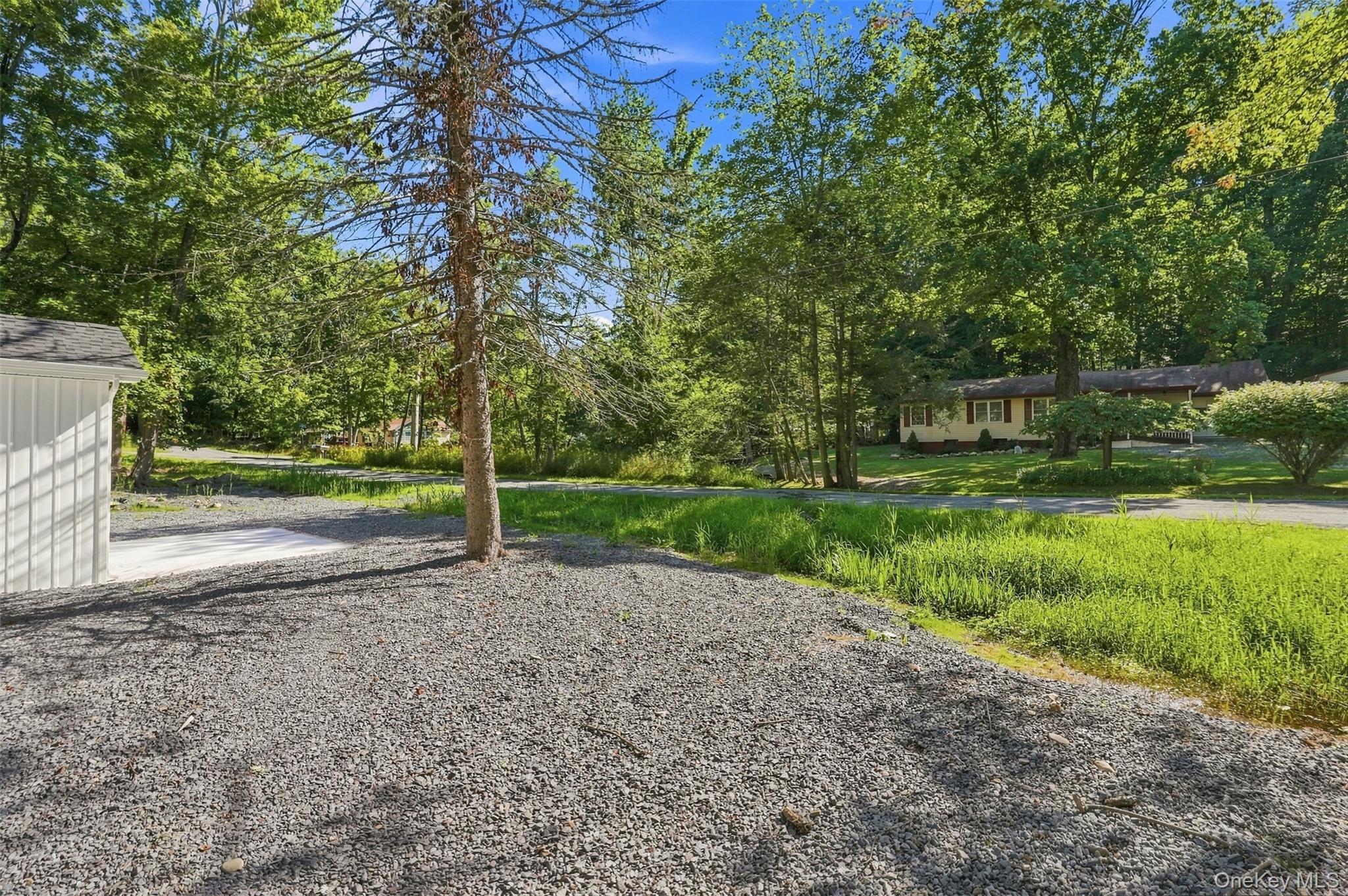 22 Downy Trail Property Photo 30
