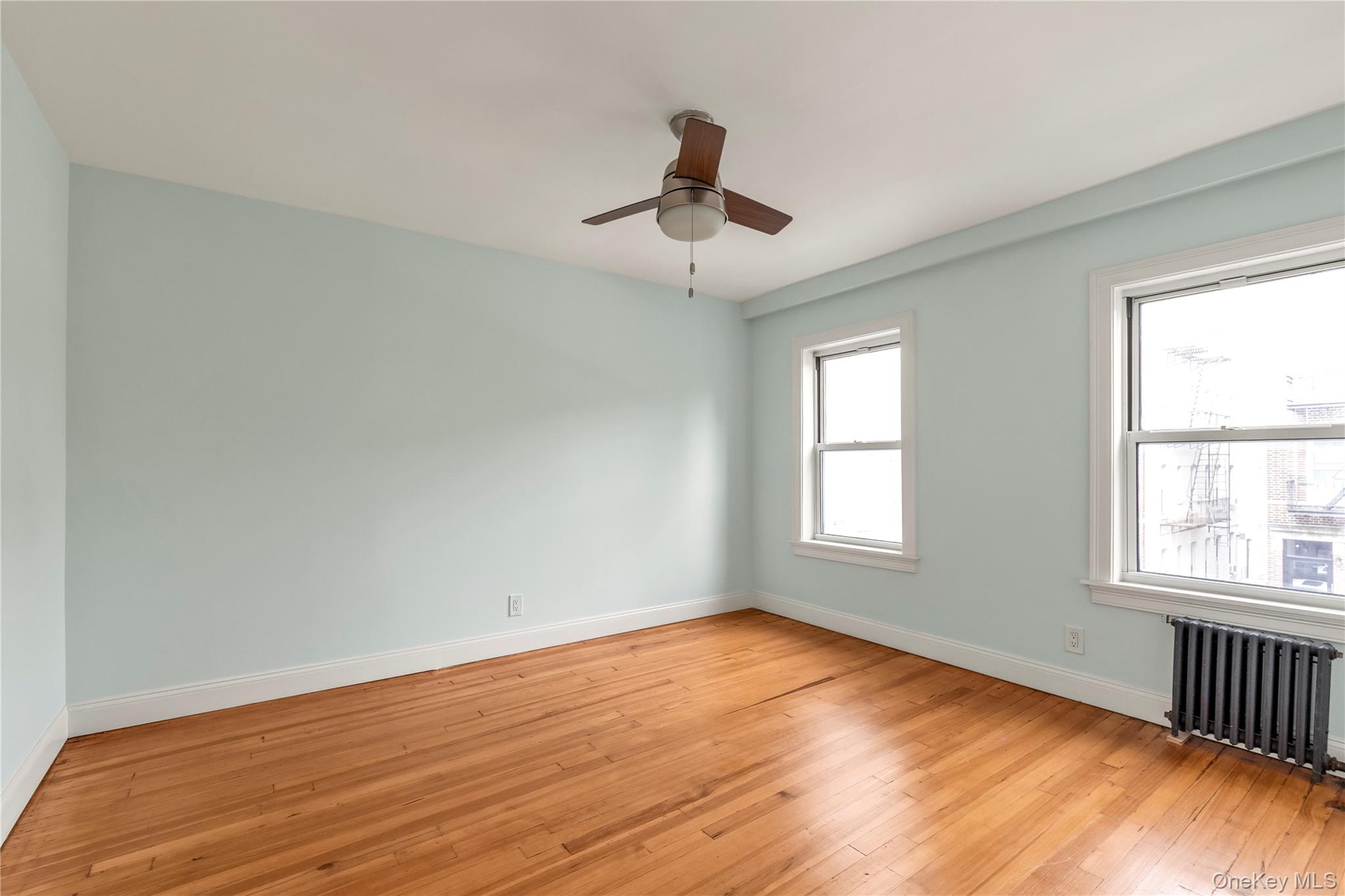 30-91 37th Street Property Photo 11