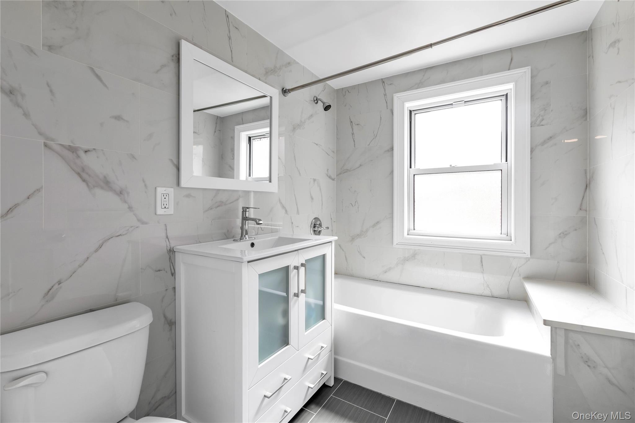 30-91 37th Street Property Photo 12
