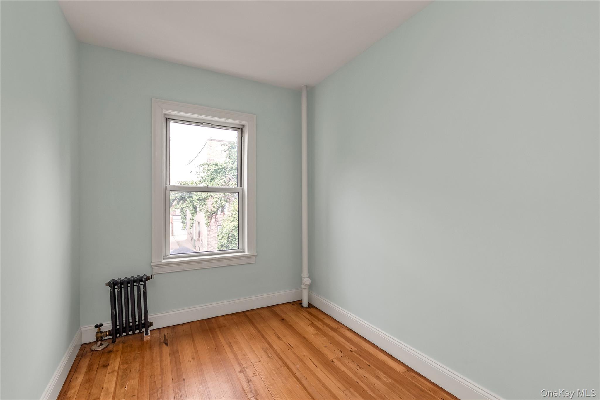 30-91 37th Street Property Photo 14