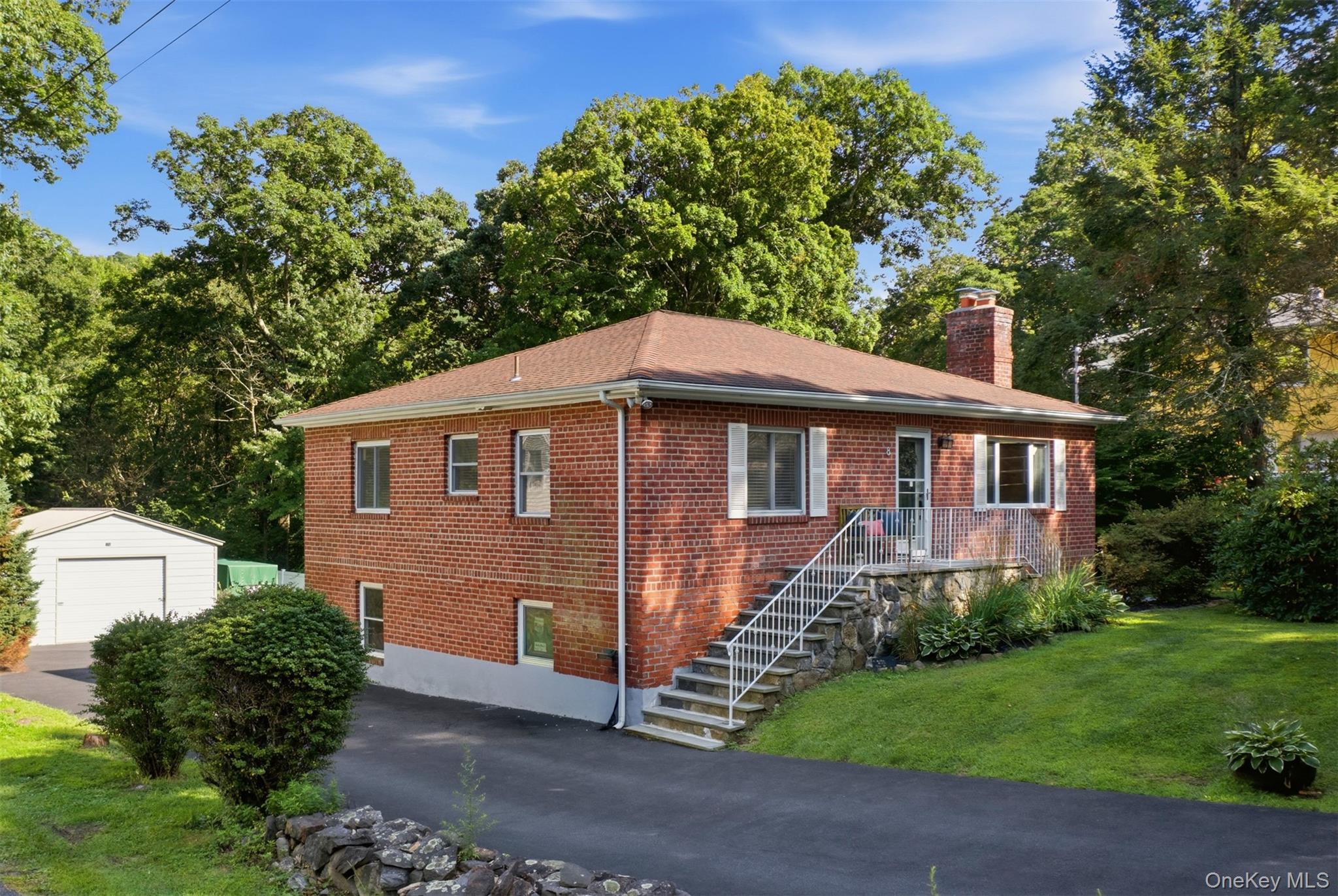 8 Arbutus Street