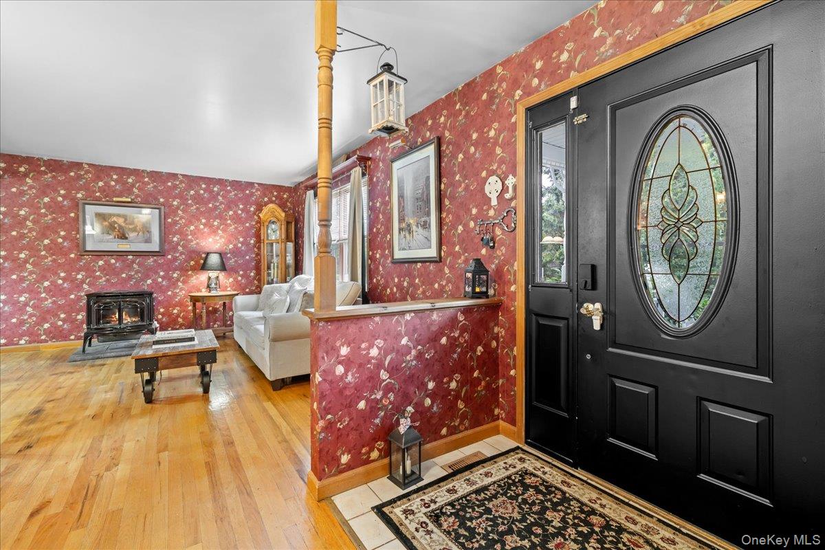 7 Laura Road Property Photo 5