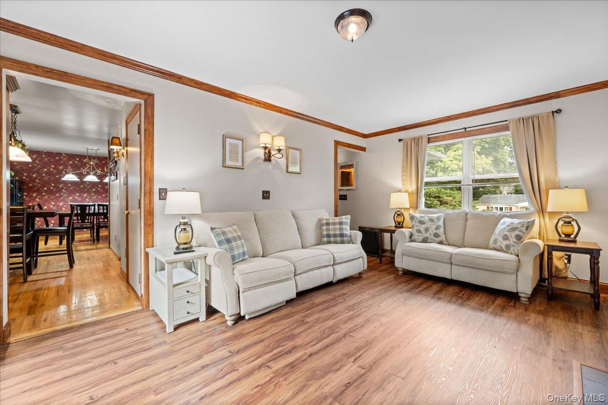7 Laura Road Property Photo 10