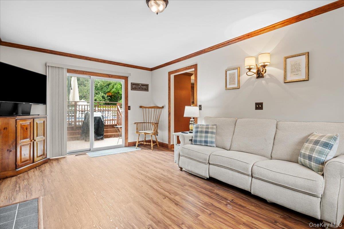 7 Laura Road Property Photo 11