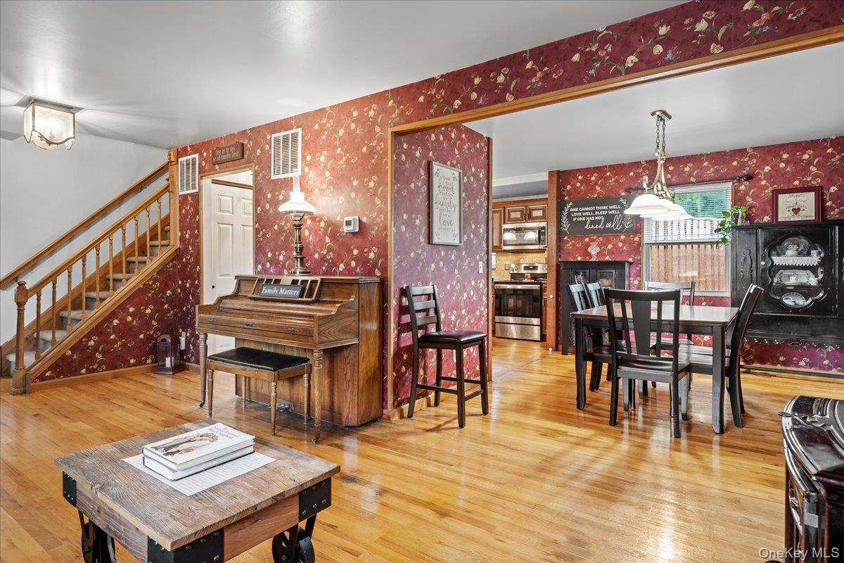 7 Laura Road Property Photo 26