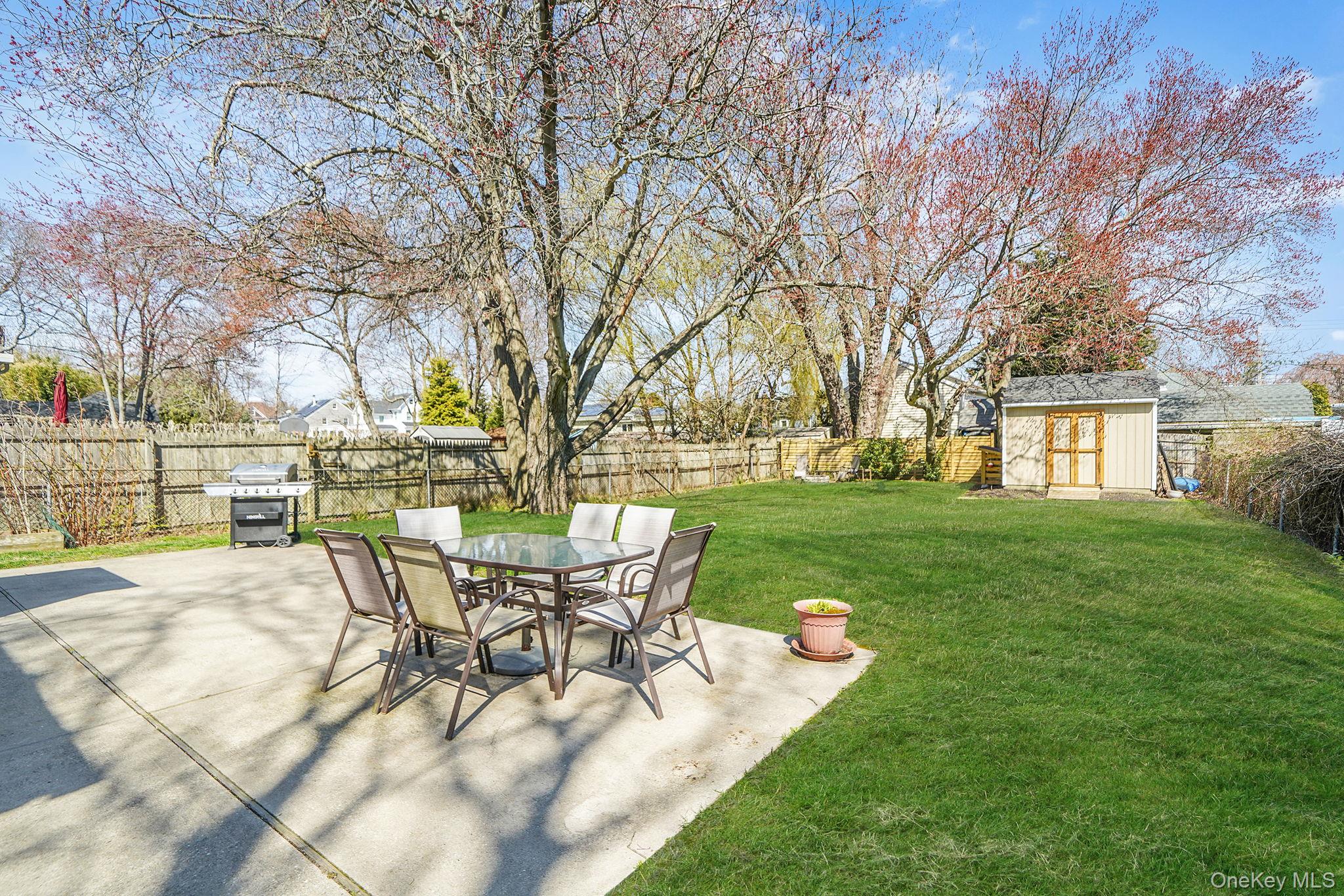 35 Thorburn Avenue Property Photo 6